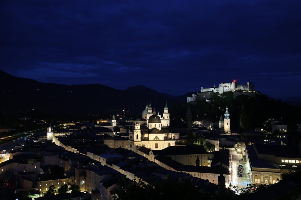 短期マイカー旅行でコストを抑えるプランは高いのか？